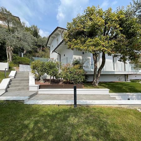 Villa Elvira Gardone Riviera Exterior foto