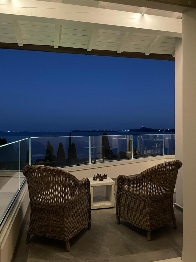 Villa Elvira Gardone Riviera Exterior foto
