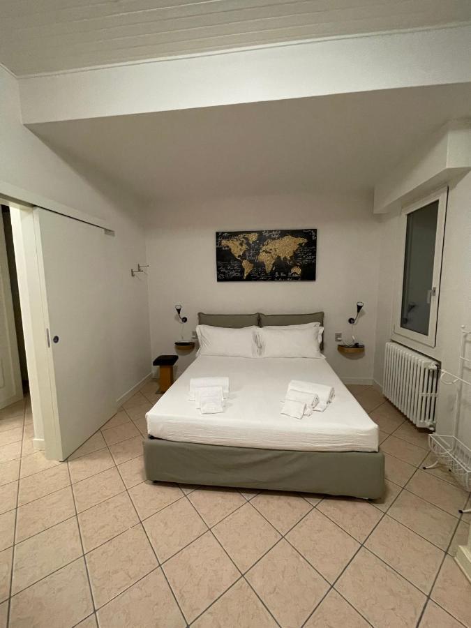 Villa Elvira Gardone Riviera Exterior foto