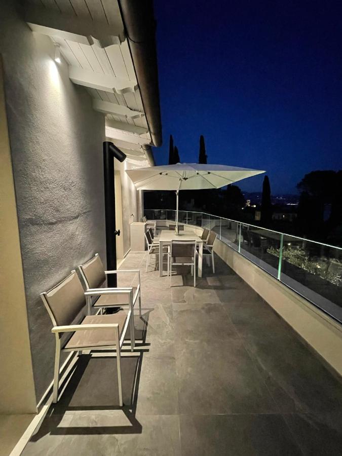 Villa Elvira Gardone Riviera Exterior foto