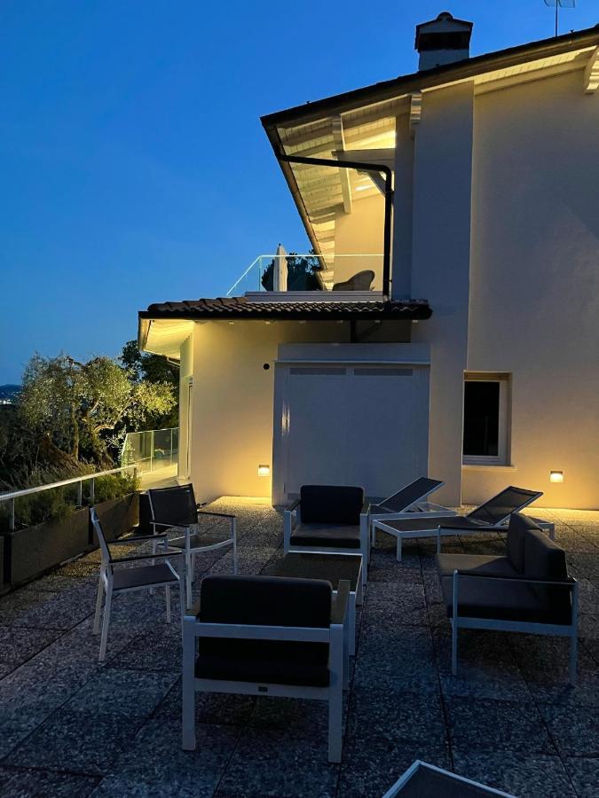 Villa Elvira Gardone Riviera Exterior foto